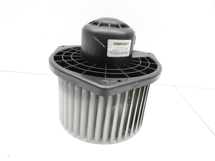 Peugeot 4007 GP 07-12 Gebläsemotor Lüftermotor Peugeot 4007 GP 07-12 27.09.2007 CSA431D214 gebraucht Vorschau 4