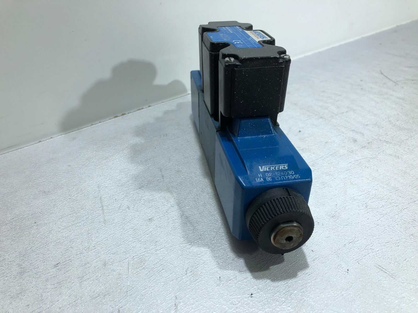 VICKERS KBDG4V-3-2C20N10-M1-PC7-H7-10 PROPORTIONAL VALVE OEM