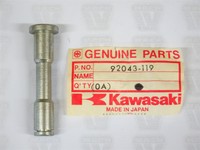 TRIPLE KAWASAKI H2 750 1972-1975 KICKSTARTER PEDAL PIN 92043-081 BOLT NEW