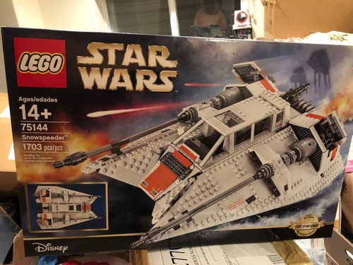 Lego Snowspeeder UCS 75144 Sealed NIB