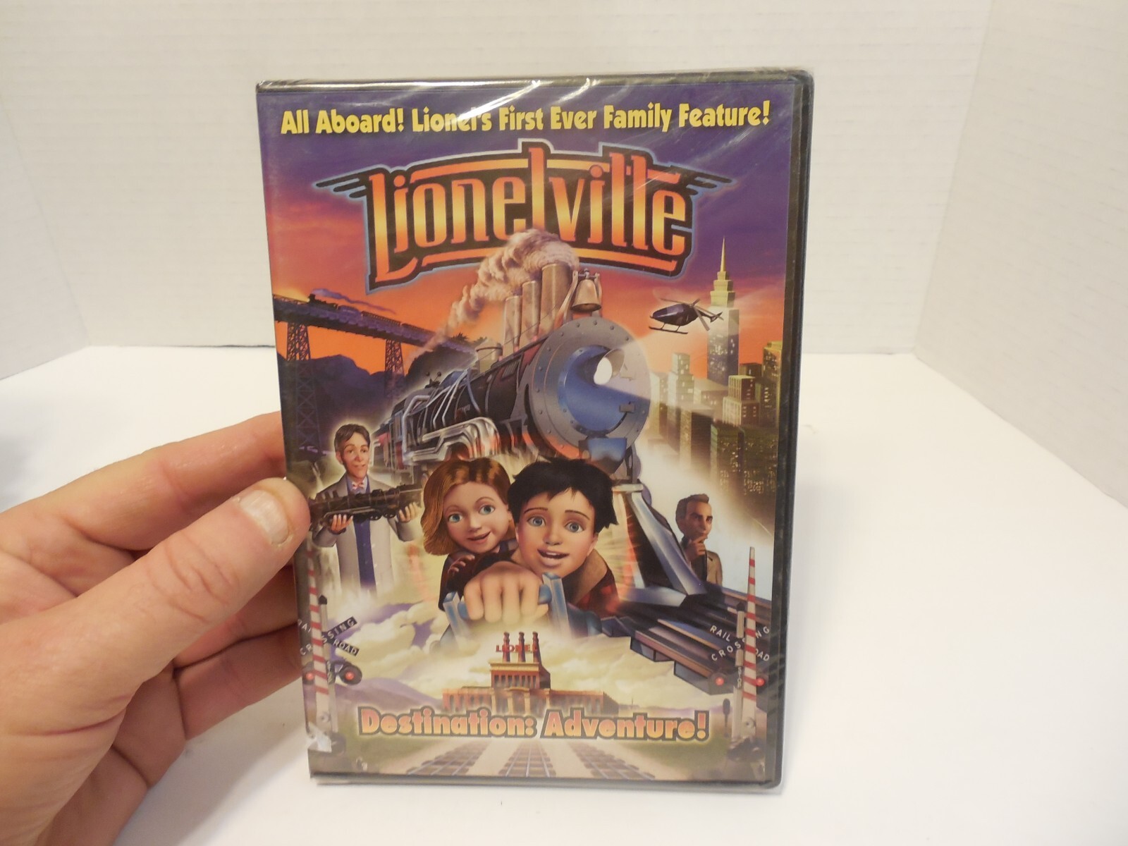 LIONEL TRAINS LIONELVILLE DESTINATION ADVENTURE Animated