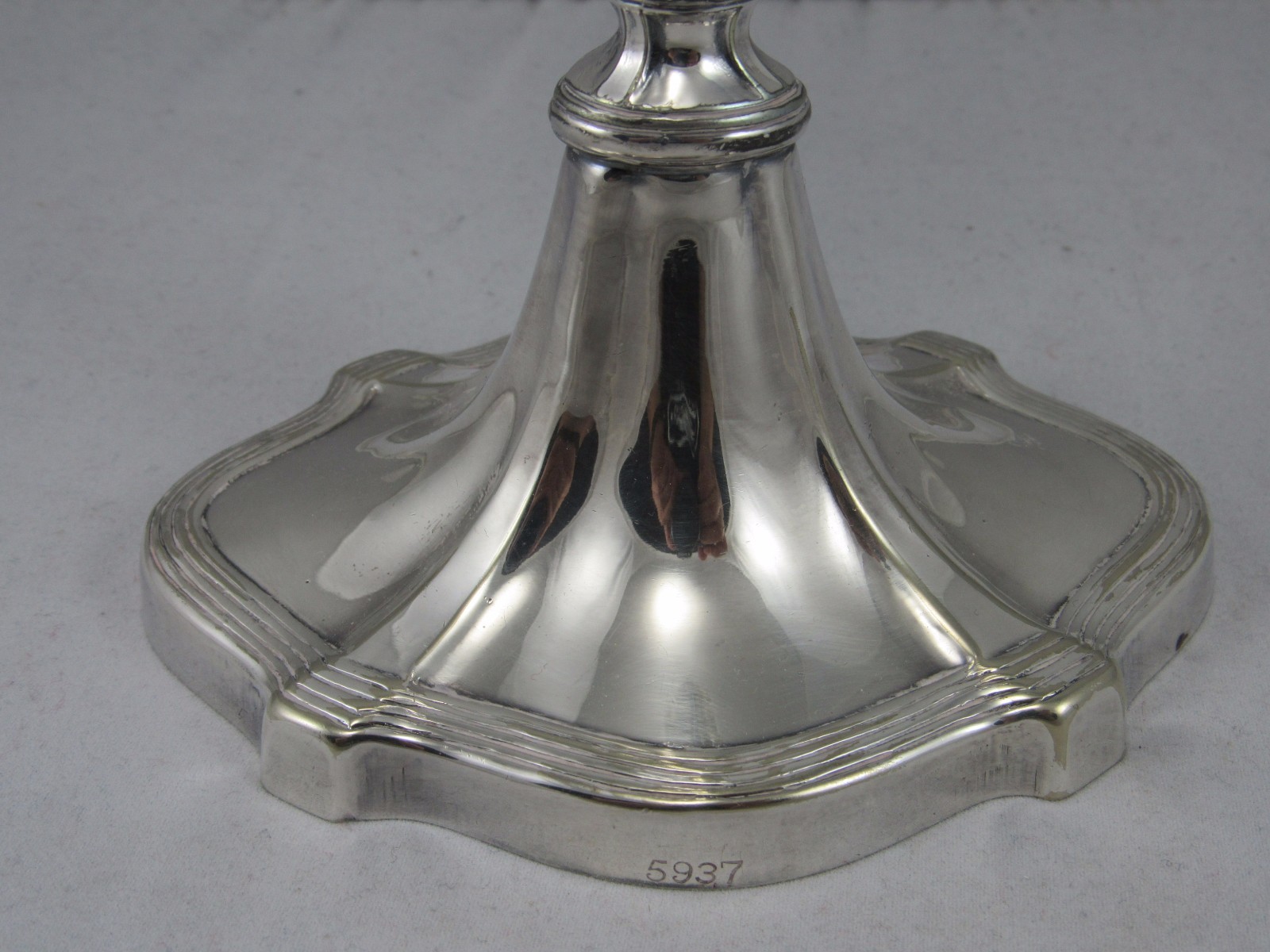 Barbour International Silver Co.Candlestick/Candle Stick Holders Victorian 10