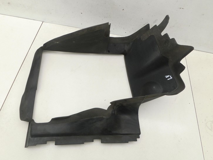 Audi Q7 4L 09-12 TDI 4,2 250KW Laeluftführung Links Vorne Audi Q7 4L 09-12 15.09.2011 4L0117335F gebraucht Vorschau 4