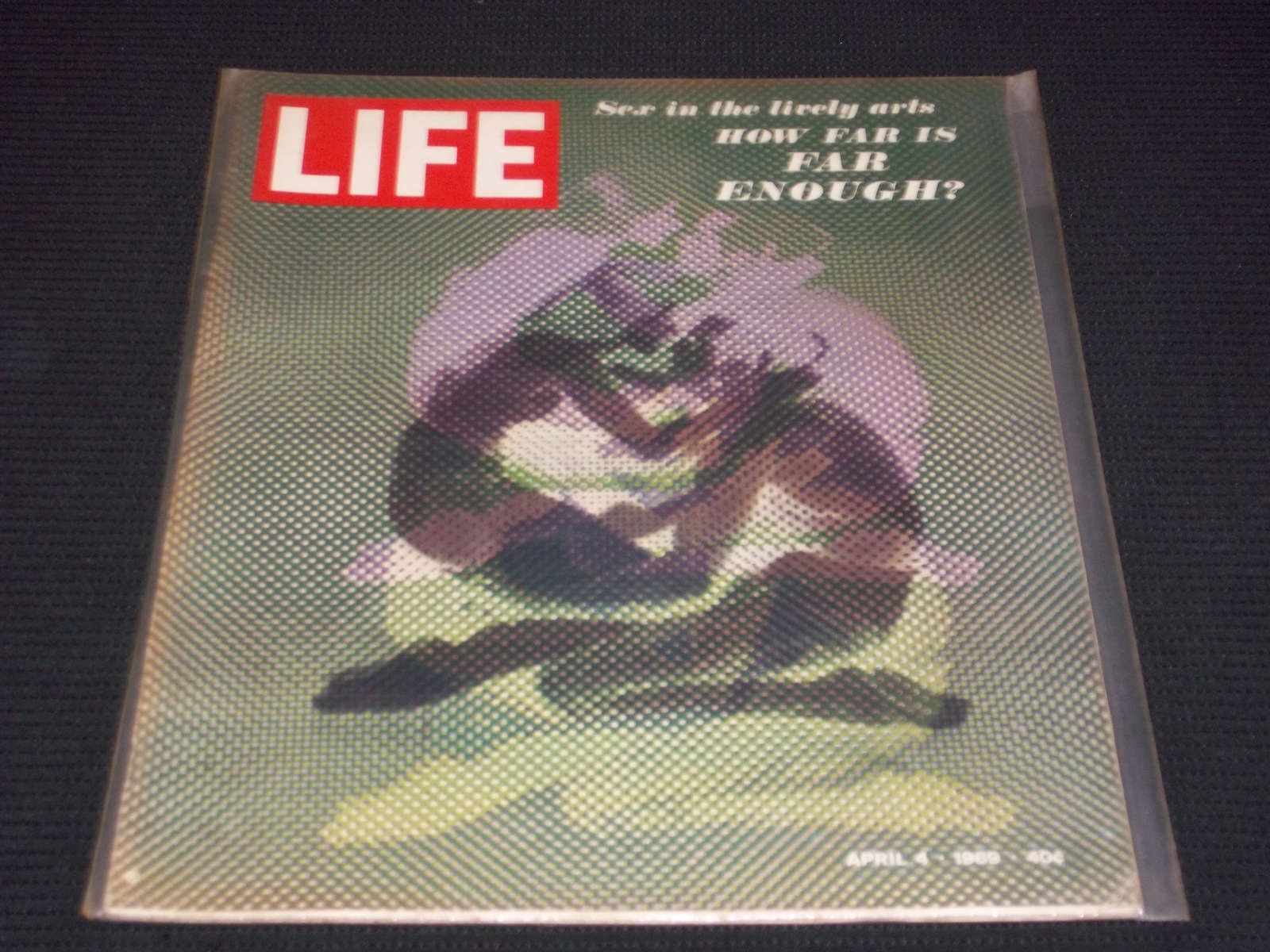 1969 APRIL 4 LIFE MAGAZINE - HOW FAR IS FAR ENOUGH? COVER