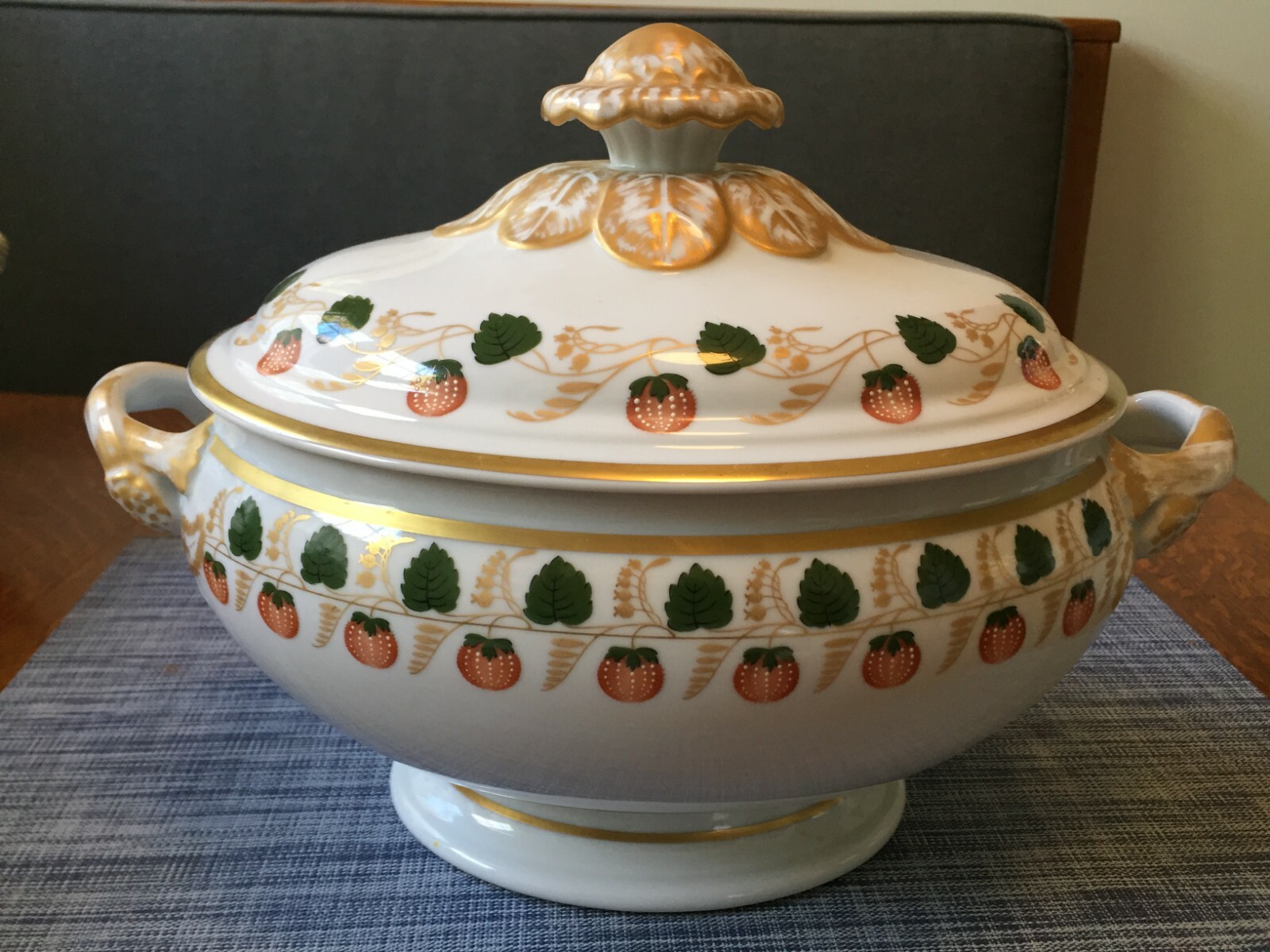 LARGE Mottahedeh Vista Alegre Strawberry Vine LargeTureen | eBay LARGE Mottahedeh Vista Alegre Strawberry Vine LargeTureen | eBay