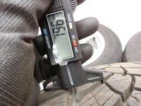 Ford Kuga I 08-12 4 x Kompletträder Aluminiumfelge Winterreifen 235/60R16 5X108 Ford Kuga I 08-12 05.11.2010... Vorschau 20