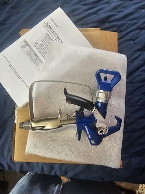 New Graco RAC X Contractor PC Airless Paint Spray Gun 17Y043