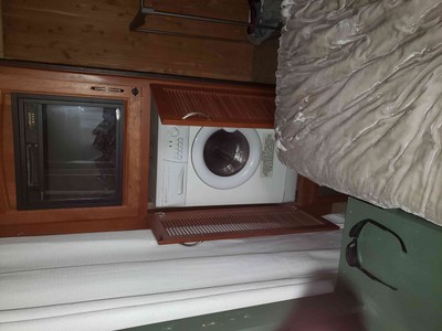 image 5 of interior