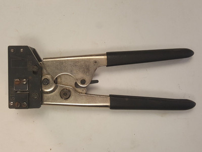 AMP Incorporated 231652 Strip Ratcheting Modular Plug Hand Crimp Tool Used