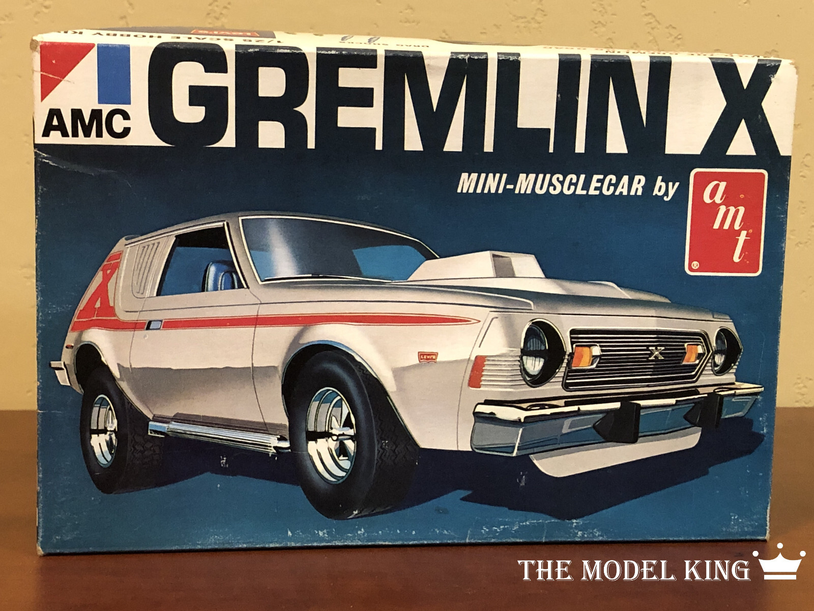 AMT 1974 AMC Gremlin X Mini-Musclecar 3-n-1 Model Kit T216 1