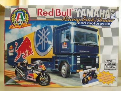 ITALERI RED BULL YAMAHA RACING TEAM TRUCK TRAILER MOTORCYCLE MODEL KIT
