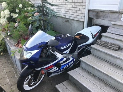2003 gsxr 600