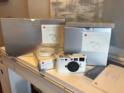 Leica M M8 white edition 105/275 10.3MP Digital Camera(Body Only)