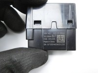 Skoda Octavia IV NX 20-24 USB Lade-Buchse Anschluss Skoda Octavia IV NX 20-24 26.04.2021 3G5035954A 35120844 gebraucht Vorschau 5