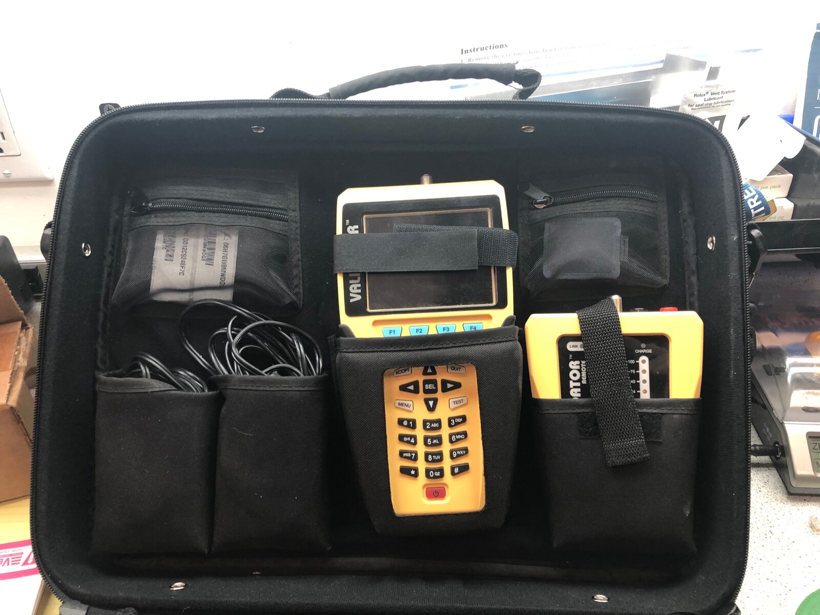 Validator NT-900 Ethernet Cable Tester