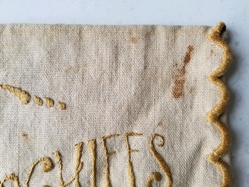 Vintage Handkerchief Pouch Holder Embroidery