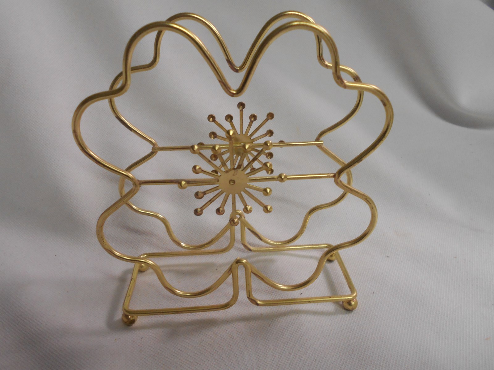 vintage gold tone flower 4 leaf clover ? metal napkin / letter / bill holder
