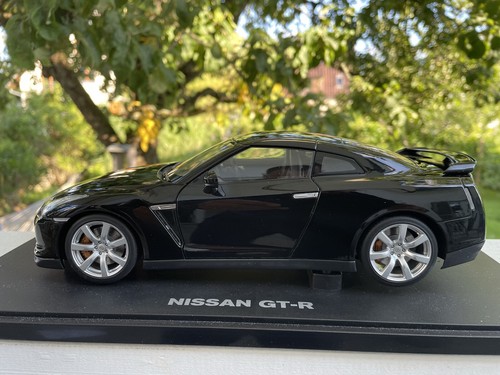 ミニカー AUTOart 1/18 77397NISSAN GT-R SUPER BLAK AUTOart 1/18 77397NISSAN GT-R SUPER BLACK Minicar New From