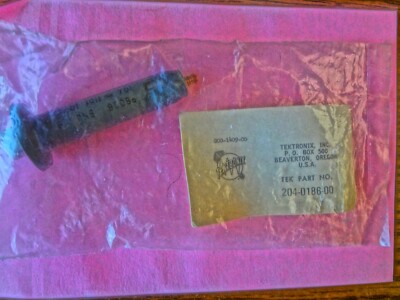 Tektronix part No. 204-0186-00