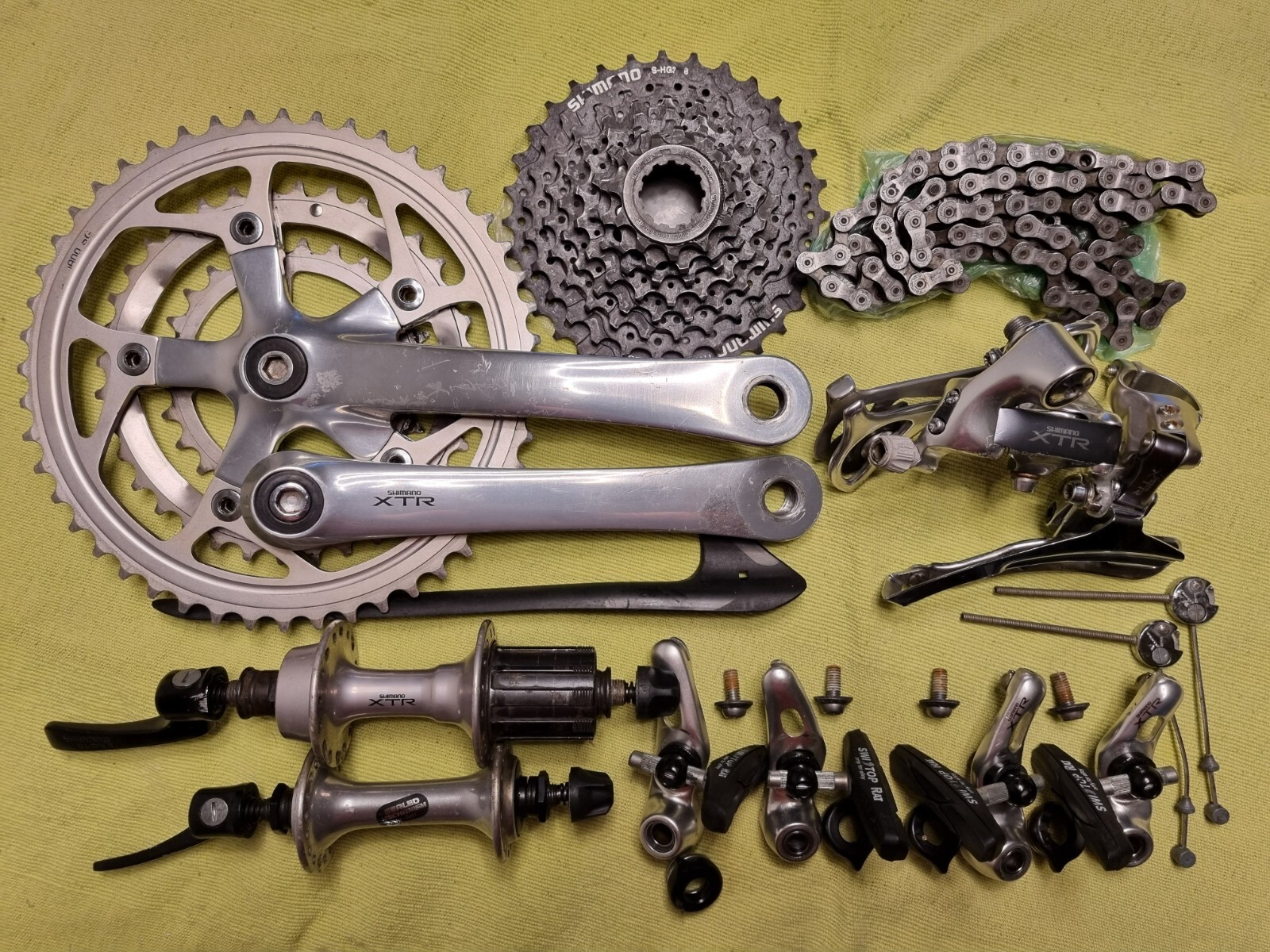 Shimano XTR m900 Group 3x8, MTB, Crank, Brakes, Derailleurs Shimano XTR m900 Group 3x8, MTB, Crank, Brakes, Derailleurs