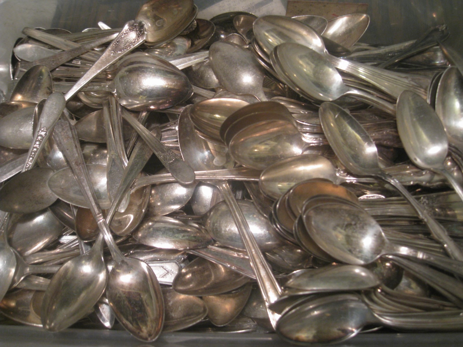 25 silver plate tea  spoons for crafts or use