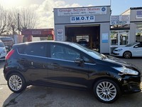2014 Ford Fiesta 1.0 EcoBoost 125 Titanium 5dr HATCHBACK Petrol Manual