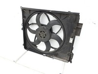 BMW X3 E83 18d LCI 08-11 2,0sd 120KW Lüfter Ventilator f. Kühler BMW X3 E83 18d LCI 08-11 08.12.2009 3452509... Vorschau 4
