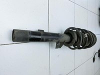 BMW E92 330i 06-10 Coupe Stossdämpfer Federbein Vorne Links BMW E92 330i 06-10 28.04.2007 31316785589 6785589... Vorschau 2