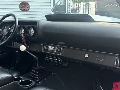 image 5 of interior