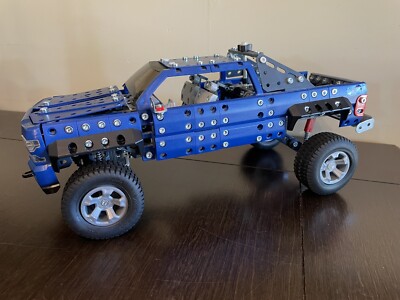 Erector by Meccano Chevrolet Silverado Z71 Model 17307 Assembled & Incomplete
