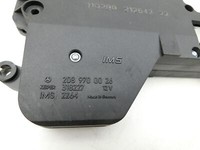 Mercedes CLK 320 A208 Stellmotor für Elektrische Sitzlehne Rechts Vorne Mercedes CLK 320 A208 12.03.1999 2089700026... Vorschau 5