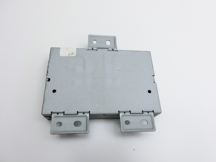 Mercedes S212 E350d 13-16 Steuergerät Media Interface SG Mercedes S212 E350d 13-16 18.02.2010 A2049000300... Vorschau 4