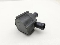 Audi A8 4H 09-13 FSI 4,2 273KW Umwelzpumpe Heizung Pumpe Audi A8 4H 09-13 15.06.12 059121012A 7.01713.06.0 gebraucht Vorschau 2
