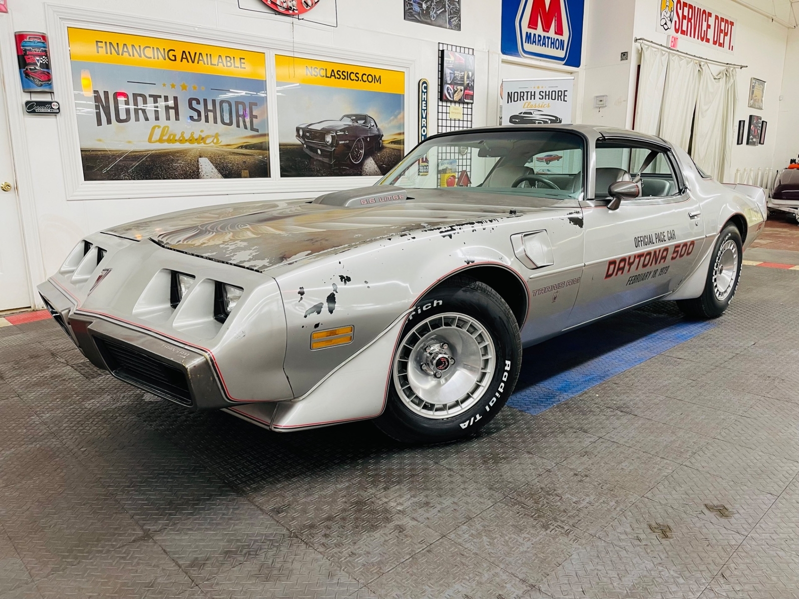 Owner Pontiac Firebird Silver with 47,965 Miles, for sale!