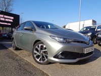 2015 Toyota Auris 1.6 D-4D Design 5dr HATCHBACK Diesel Manual