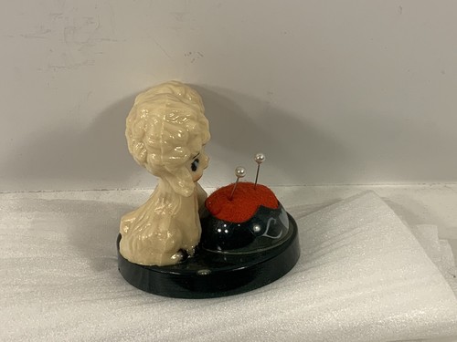 Vintage Lambs “Love” Pin Cushion Plastic Sewing Needle ~ Hong Kong ~ CUTE