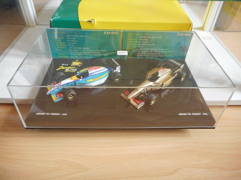 Minichamps F1 Formula 1 Jordan 1995 / 19965 195 Peugeot / 196 Au 1:43 En Boite