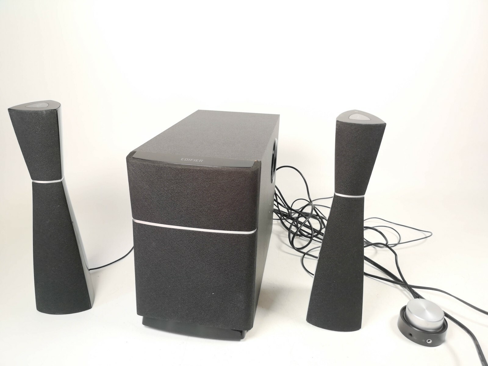 スピーカー　ED-M3200 Edifier 2.1 SpeakerSystem M3200 2.1 Computer Speaker System – Edifier USA