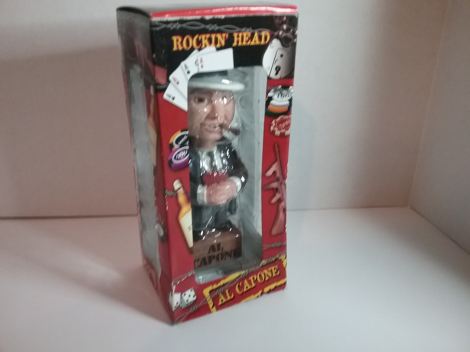 Scarface Al Capone Bobble Head with The History Channels The Mafia 5 Disc      K