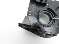 Skoda Fabia 545 10-14 Airbag Schleifring Wickelfeder Skoda Fabia 545 10-14 31.05.2010 6Q0959654D 26689688 279.948... Vorschau 5
