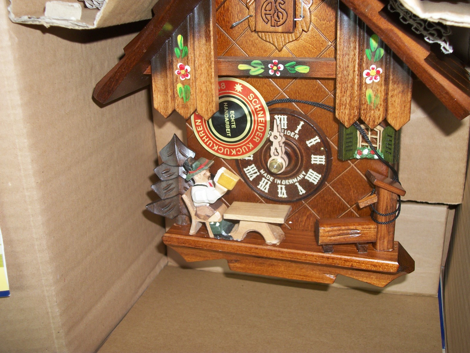 New-Original BLACK FOREST Hand Carved CUCKOO Clock BEER Drinking 30 Hour/GERMANY