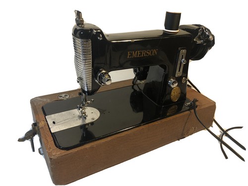 Vintage De Luxe Family Sewing Machine Japan w/Case | eBay