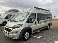 Auto-Sleepers Kemerton XL, 2015 2 Berth, 3 Belts, Rear Washroom