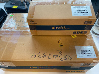 Applied Biosystems ViiA 7  96 Well Block 4453556 And Heated Cover 4453560 PCR
