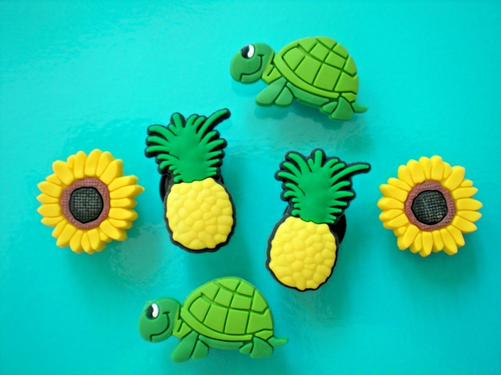 sunflower croc pin