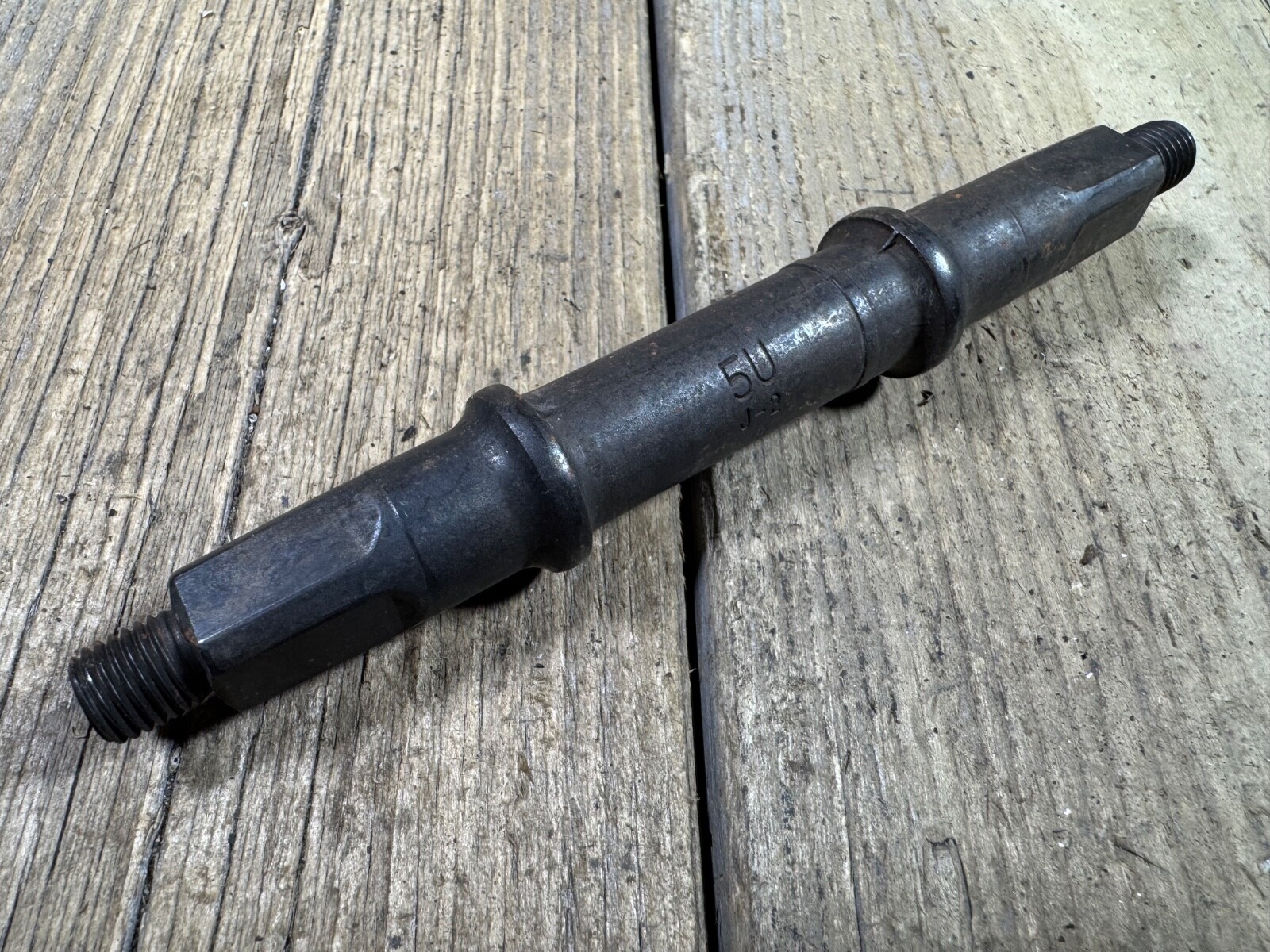 ベース J 182833667_o4.jpg?