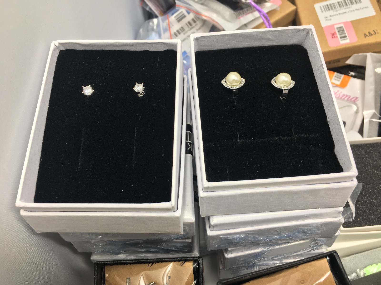 WHOLESALE LOT 250 PAIR EARRINGS----FREE SHIPPING