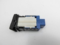 Toyota Auris II E18 15-19 Schalter Regler für Sitzheizung Links Toyota Auris II E18 15-19 01.06.2016 191698 gebraucht Vorschau 4