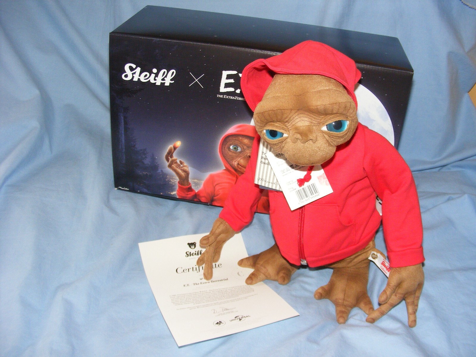 Steiff ET The Extra Terrestrial Limited Edition Brand New In Steiff ET The Extra Terrestrial Limited Edition Brand New In