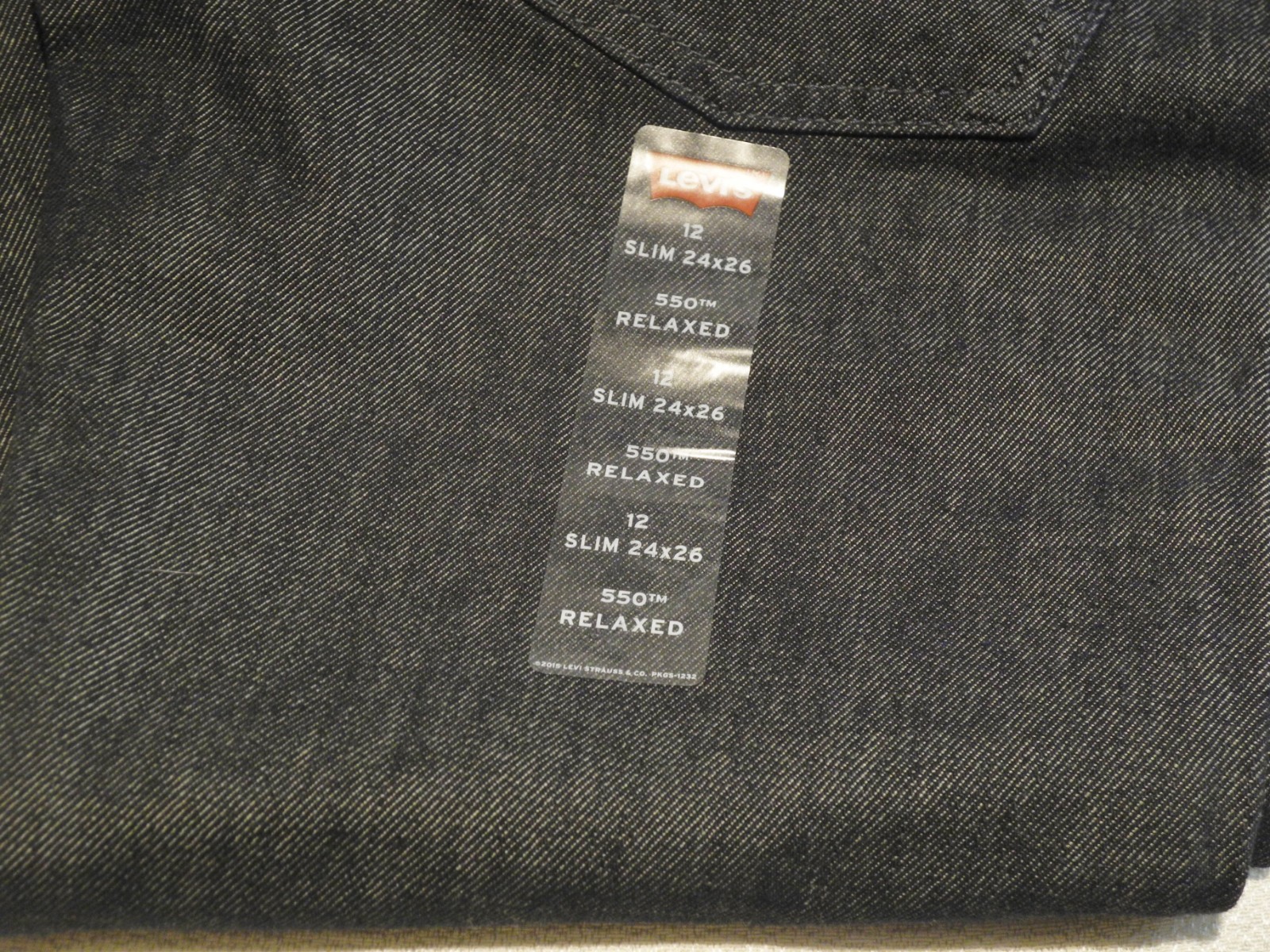 Levi's 550 Boy's Relaxed Fit Tapered Leg Denim Jeans Sz 12 Slim 24 x 26 NWT